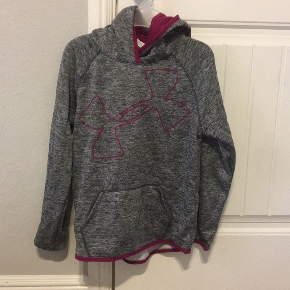 Under Armour sweatshirt